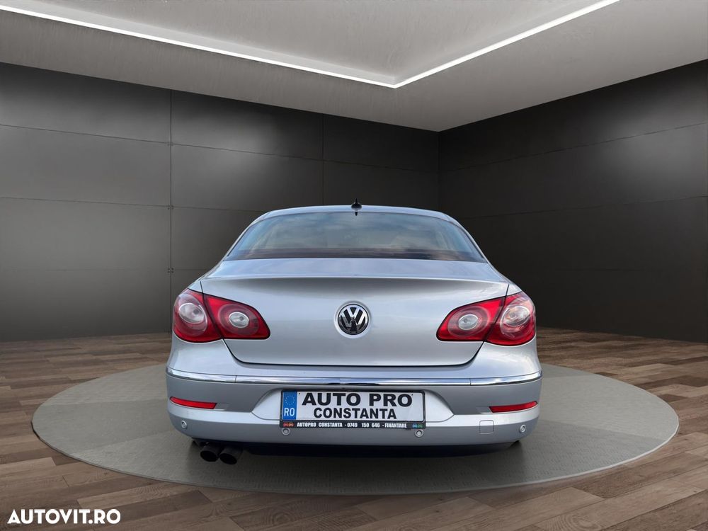 Volkswagen Passat CC - 15