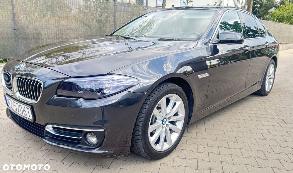 BMW Seria 5 520d xDrive Luxury Line - 1