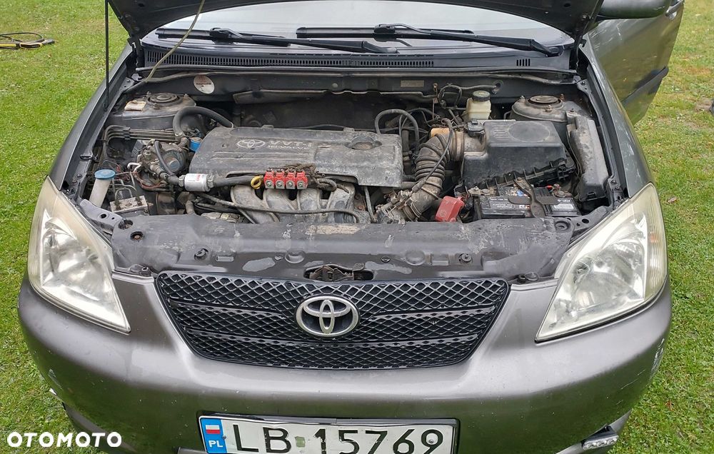 Toyota Corolla - 8