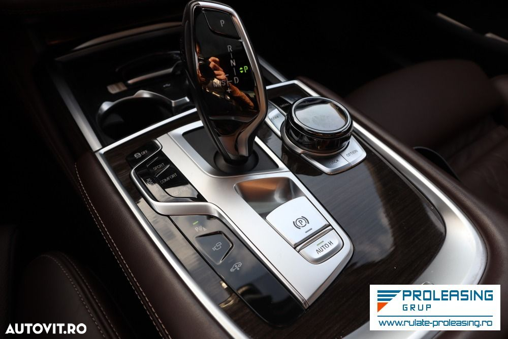 BMW Seria 7 - 10