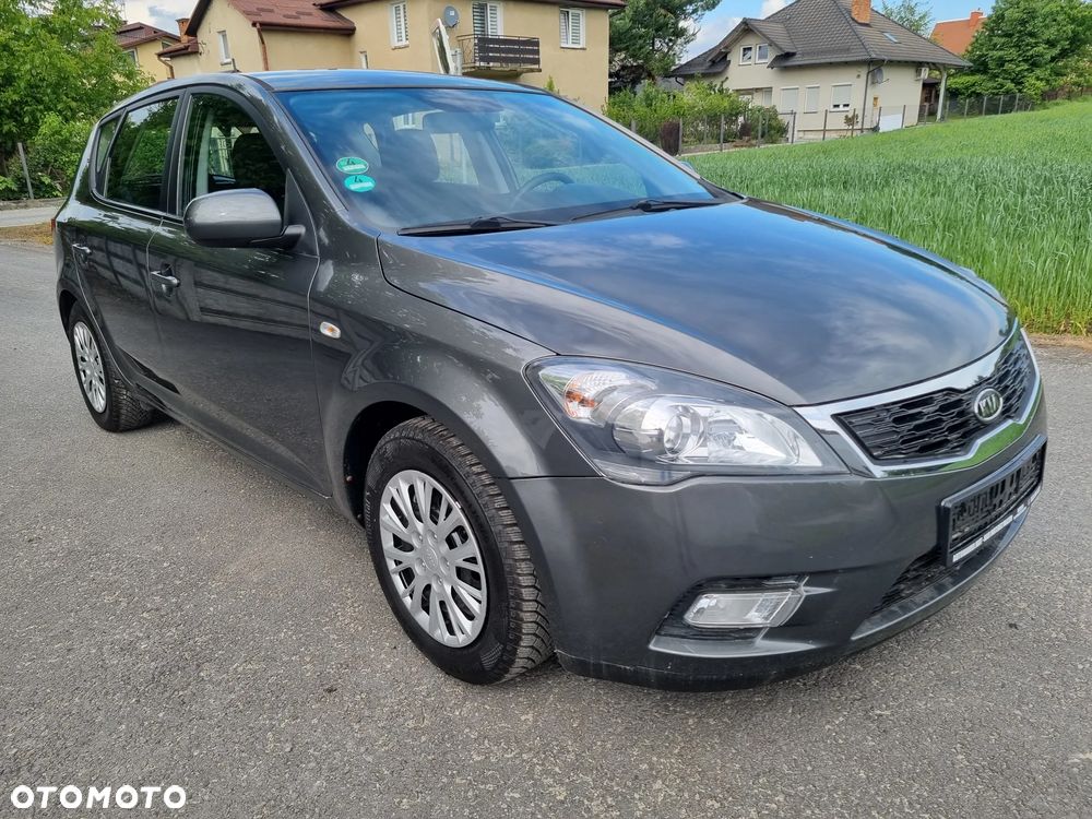 Kia Ceed 1.6 CVVT Vision - 12