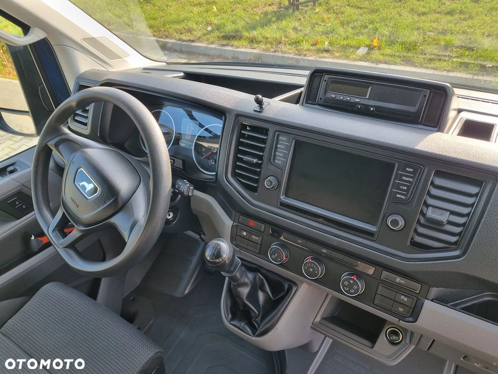 Volkswagen Crafter - 10