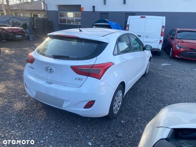 Hyundai i30 1.6 CRDi BlueDrive Classic + - 1