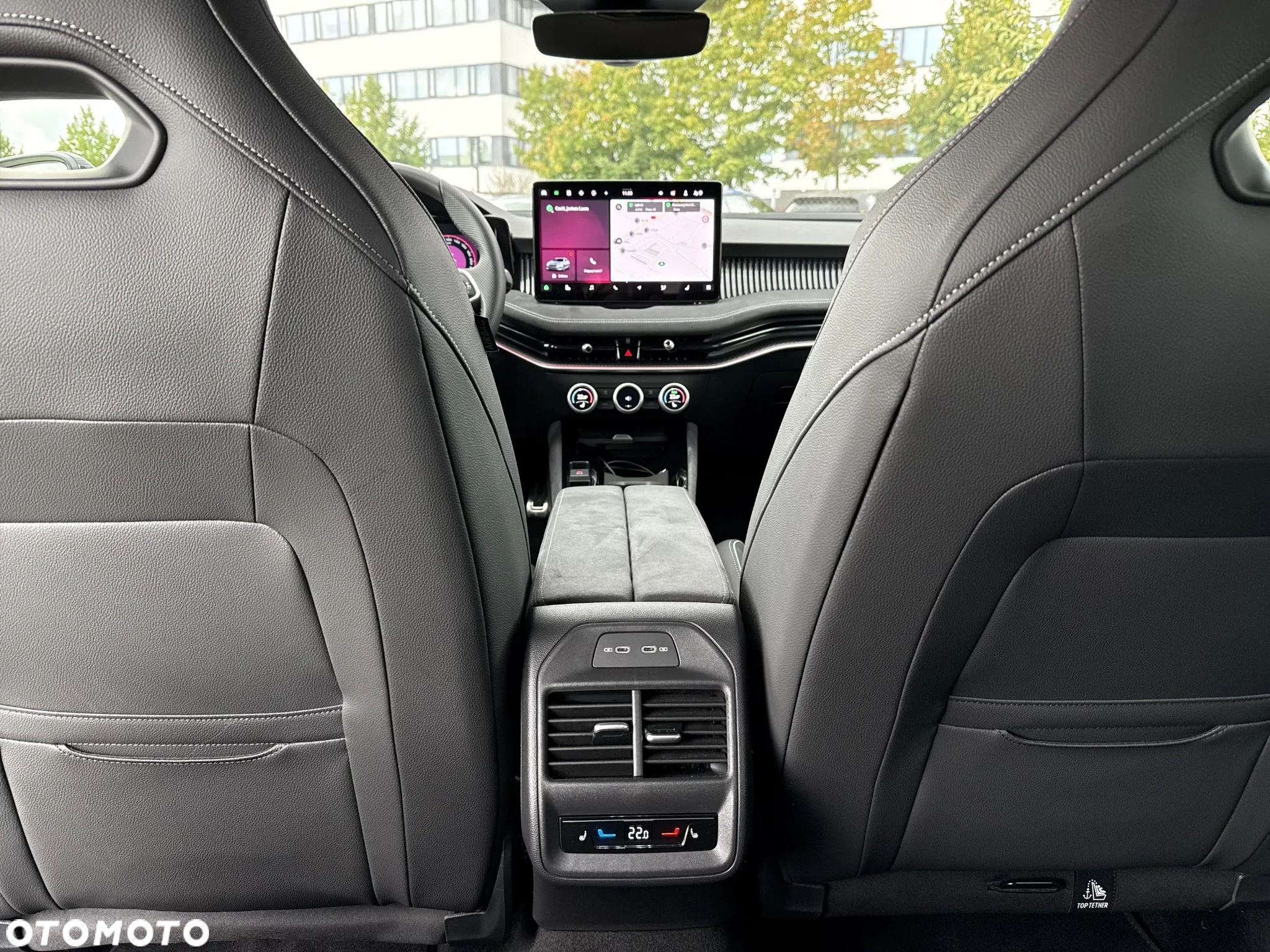 Skoda Superb 2.0 TSI Sportline DSG - 24