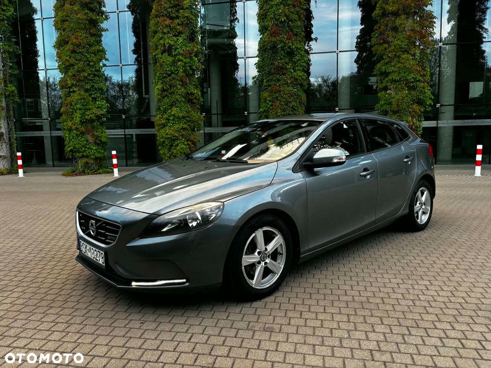 Volvo V40 D2 Momentum - 6