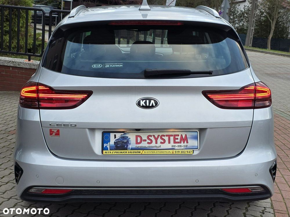 Kia Ceed - 7