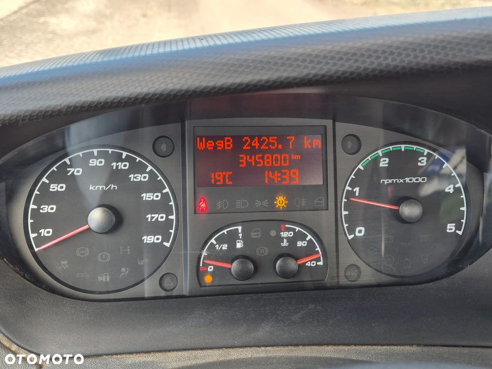 Iveco Daily 70C21 Superman / 35C21 3.0HPi, skrzynia 6.10m, 3.5T KAT.B, klimatyzacja - 14