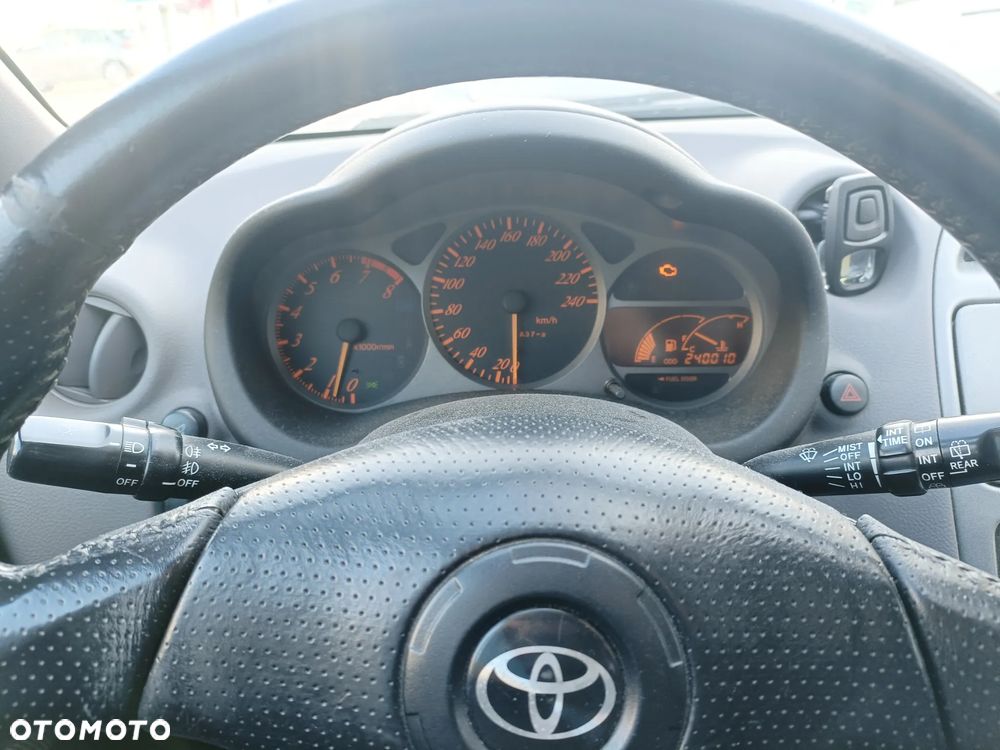 Toyota Celica 1.8 VVT-i Luna - 25