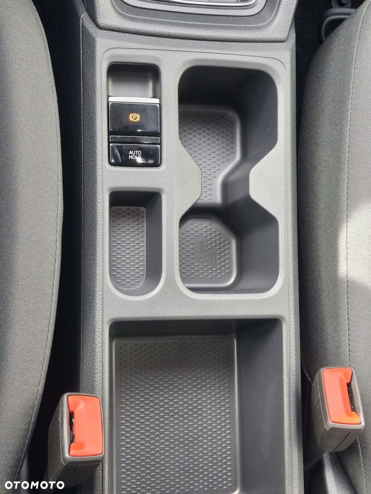 Volkswagen Caddy - 27