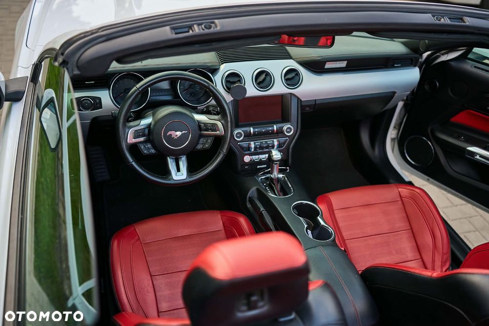 Ford Mustang 5.0 V8 GT - 7