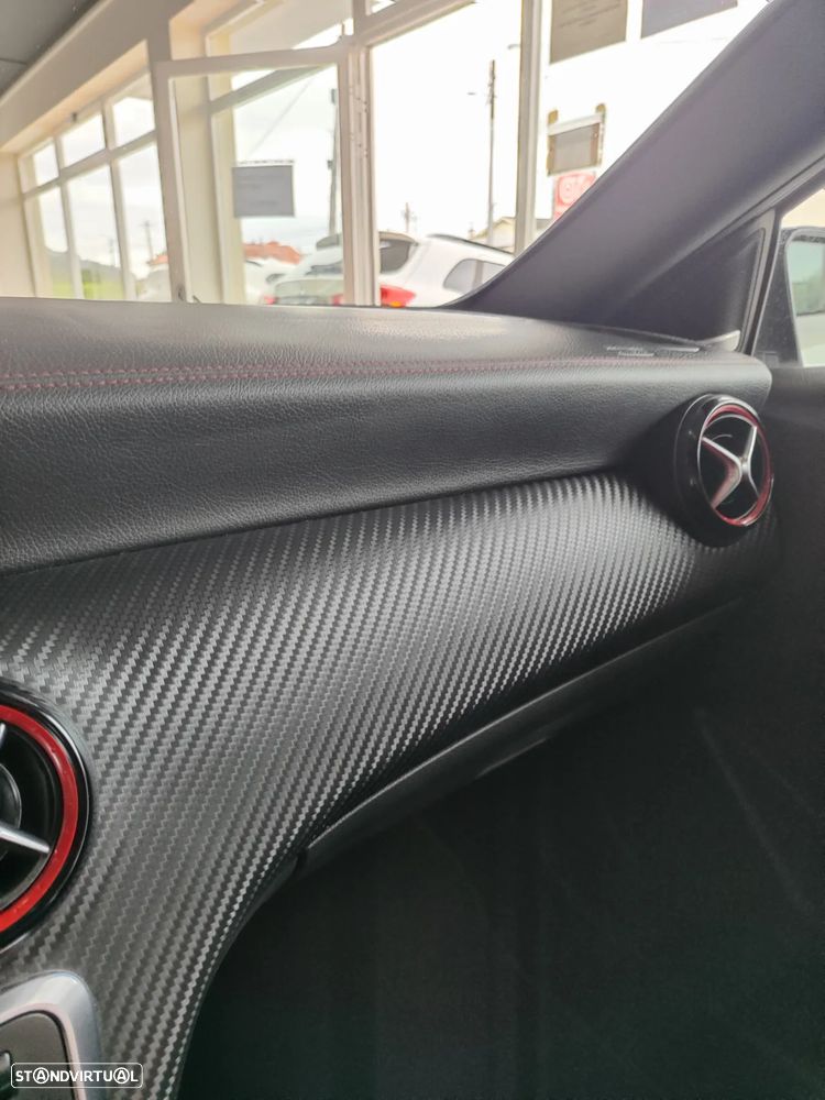 Mercedes-Benz A 45 AMG 4Matic Speedshift 7G-DCT Edition 1 - 35