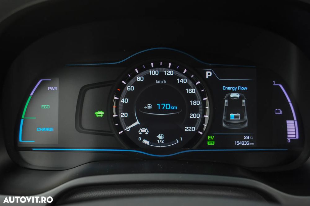 Hyundai IONIQ 141CP Exclusive - 32