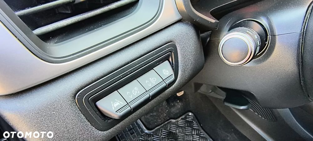 Renault Captur 1.0 TCe Techno - 28