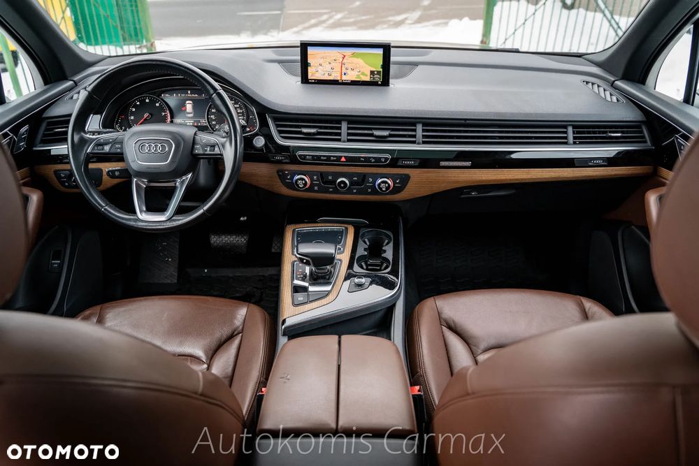 Audi Q7 - 15