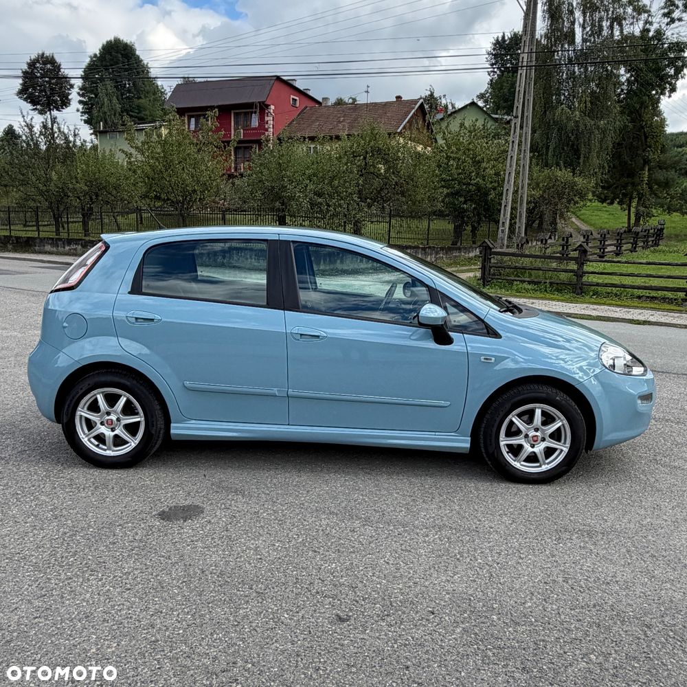 Fiat Punto 2012 1.2 8V Dynamic - 12