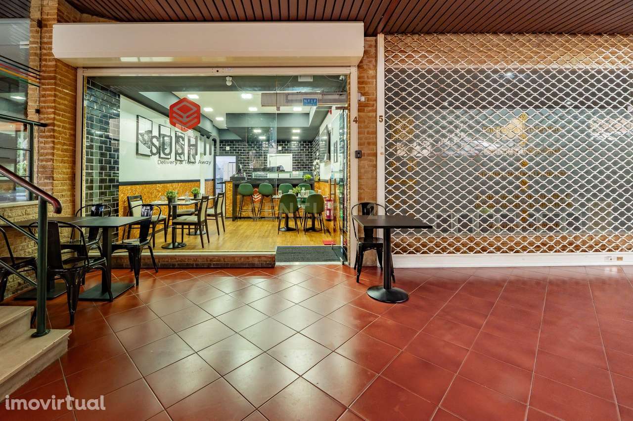 Loja na Zona Centro de Alverca - Grande imagem: 4/17