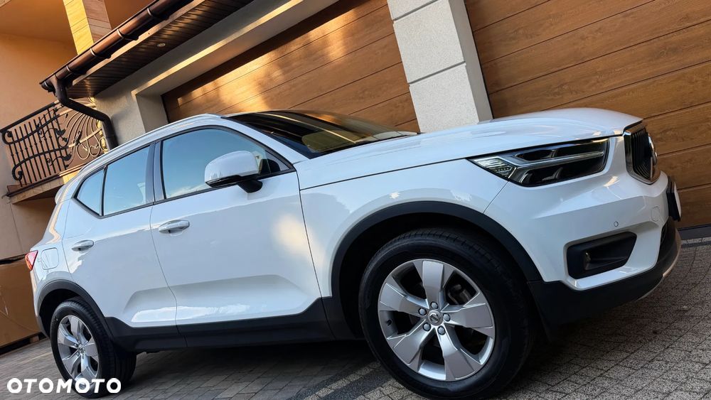 Volvo XC 40 T3 Geartronic Momentum Core - 9