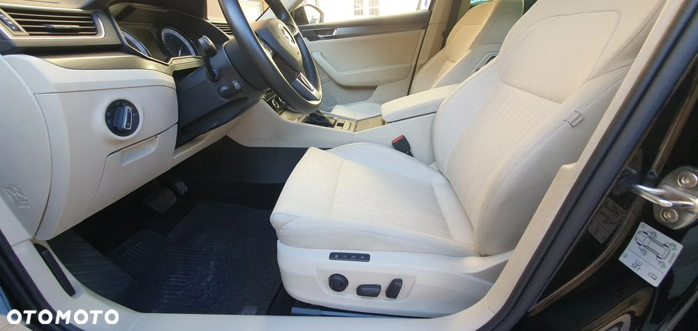 Skoda Superb 2.0 TSI Style DSG - 16
