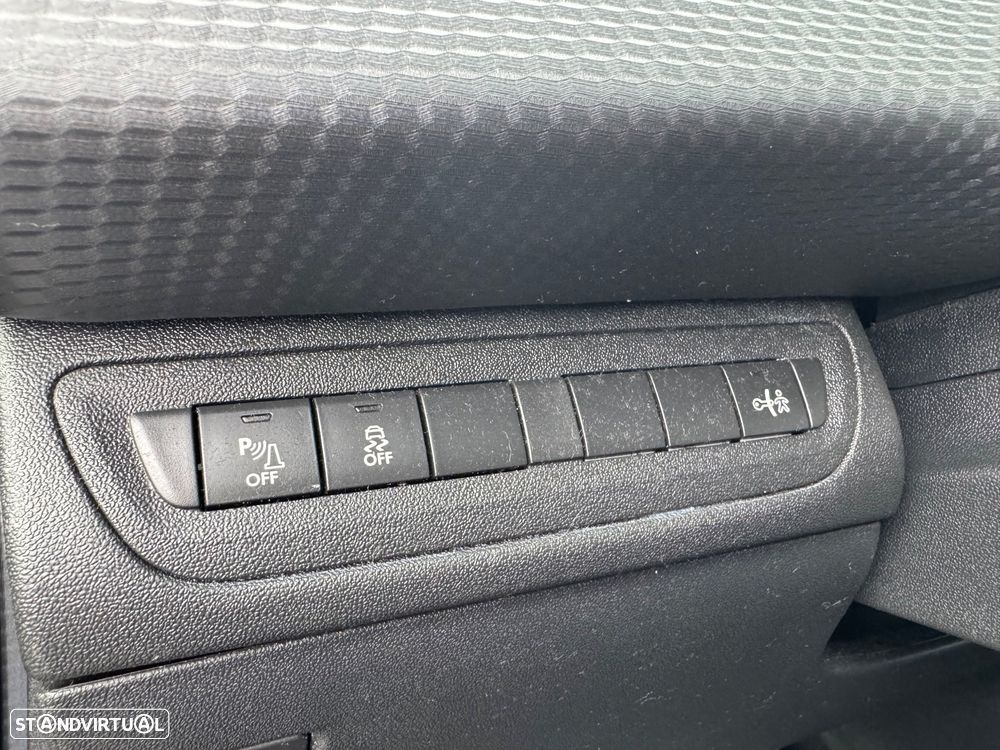 Peugeot 2008 1.4 HDi Allure - 20