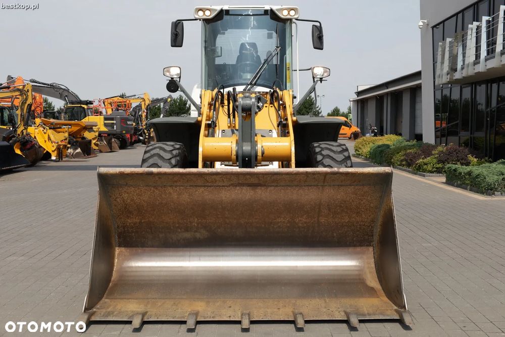 Liebherr L526 - 18
