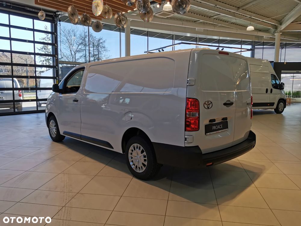 Toyota Proace - 7