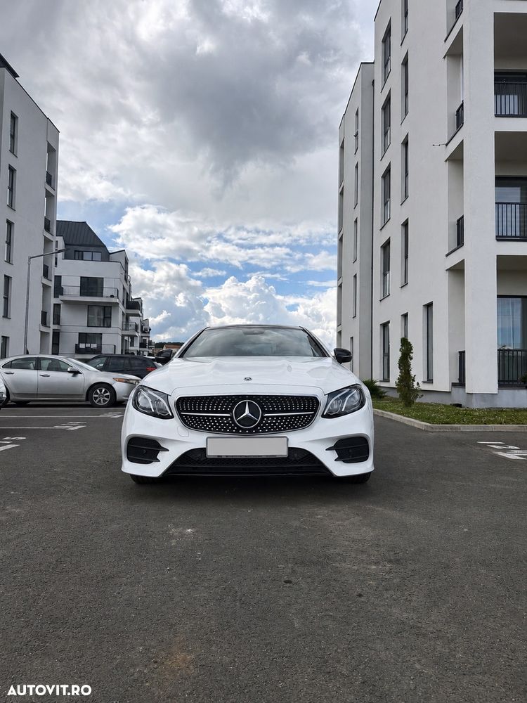 Mercedes-Benz E 200 4MATIC - 1