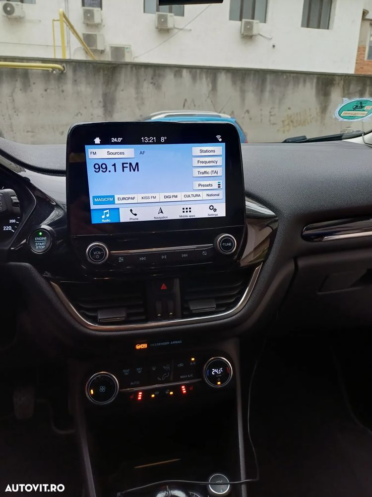 Ford Fiesta 1.0 EcoBoost Titanium - 20