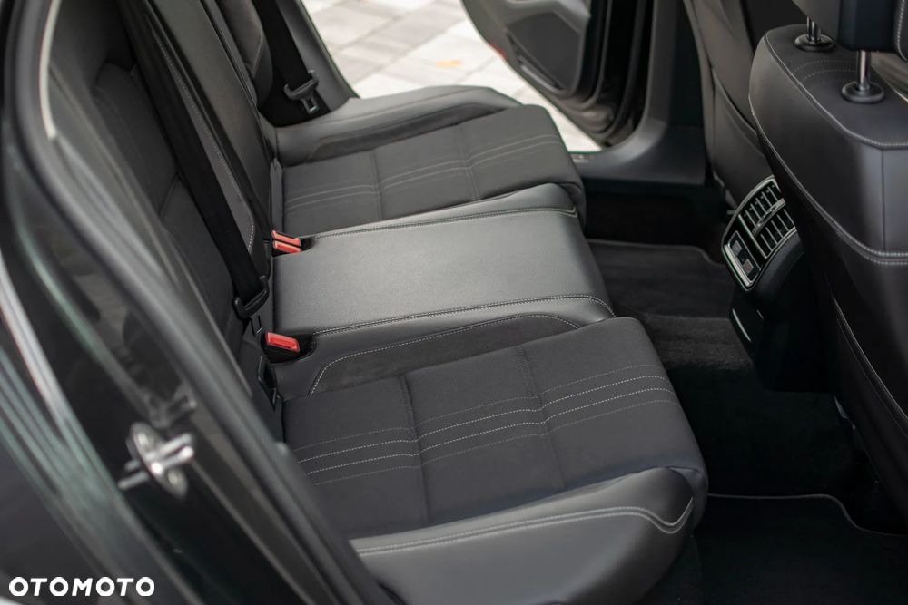 Volkswagen Passat Alltrack - 34