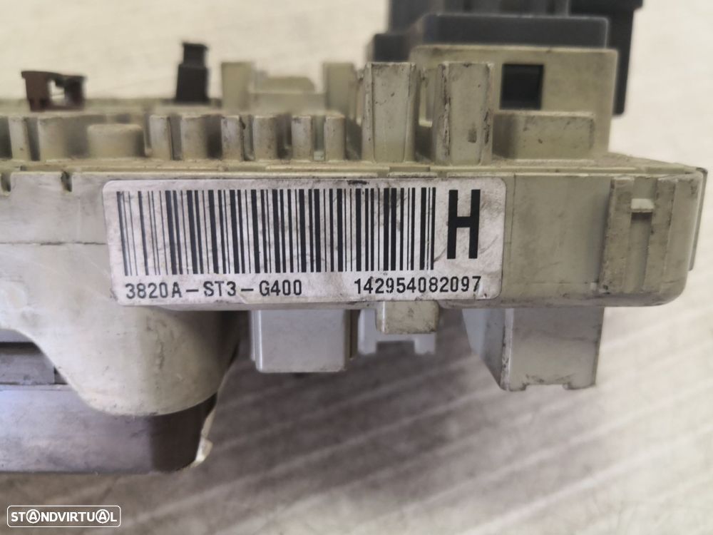 Caixa Dos Fusíveis Honda Civic Vii Três Volumes (Es, Et) - 2
