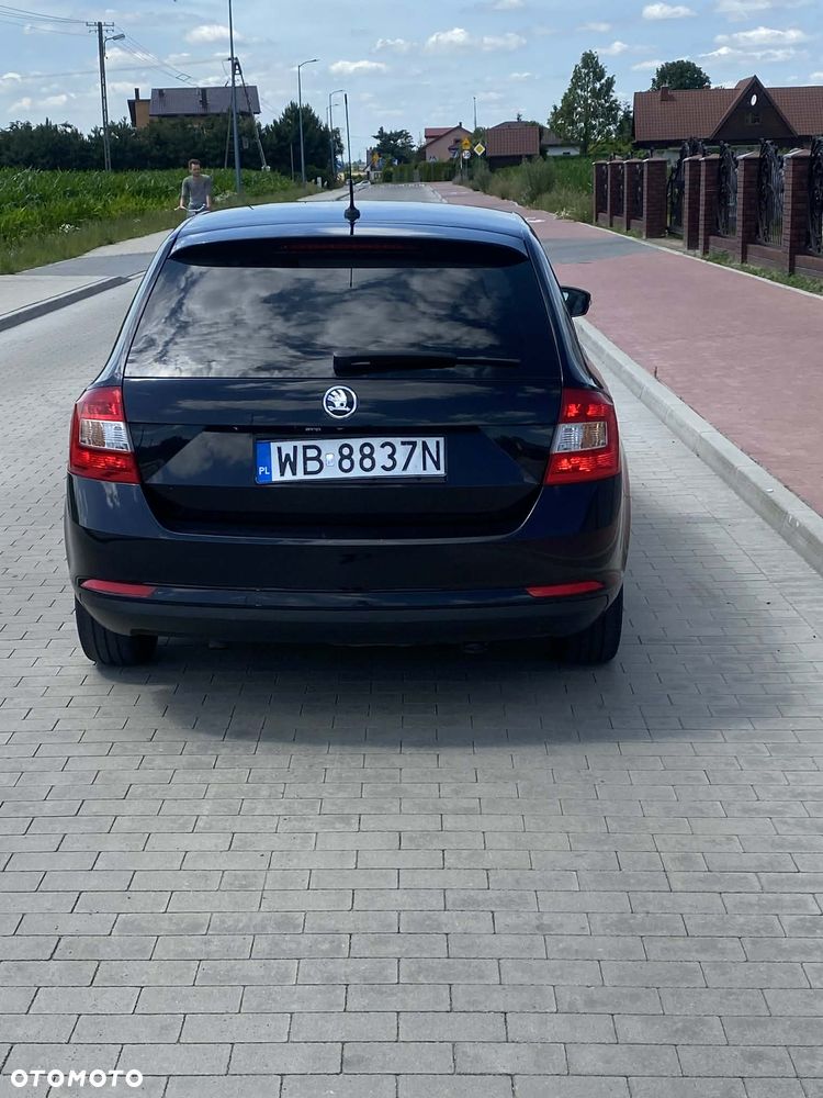 Skoda RAPID 1.6 TDI DPF Edition - 6
