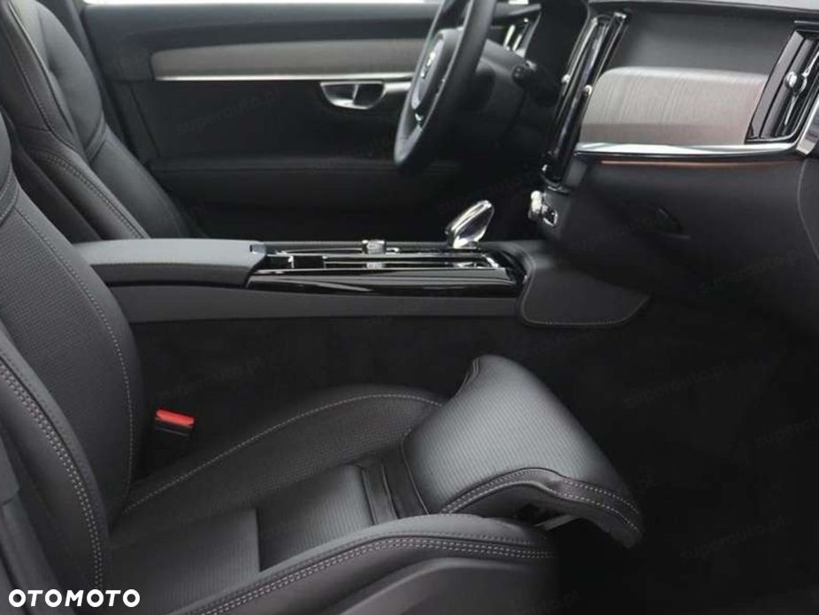 Volvo V90 - 18