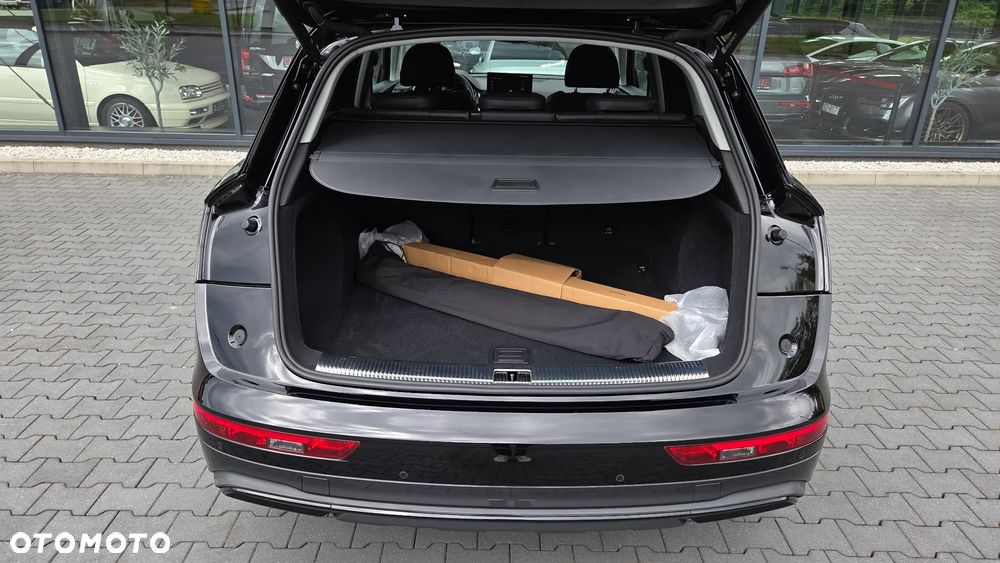 Audi Q5 40 TDI quattro S tronic S line - 29