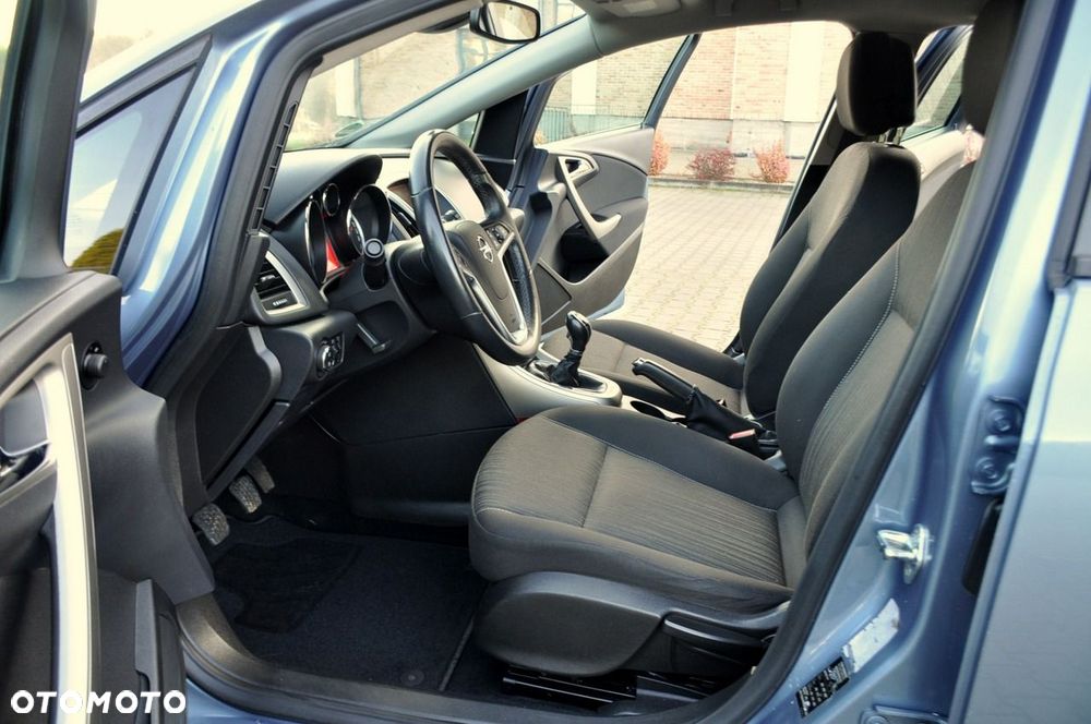Opel Astra - 21