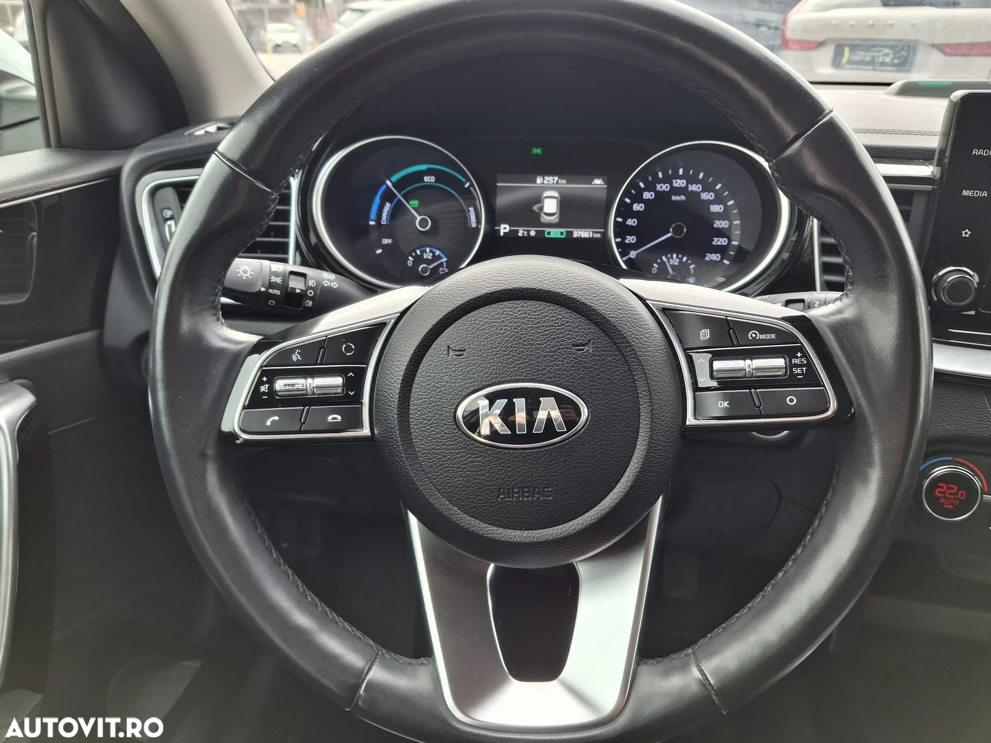 Kia XCeed 1.6 GDI DCT6 OPF Plug-in-Hybrid VISION - 17
