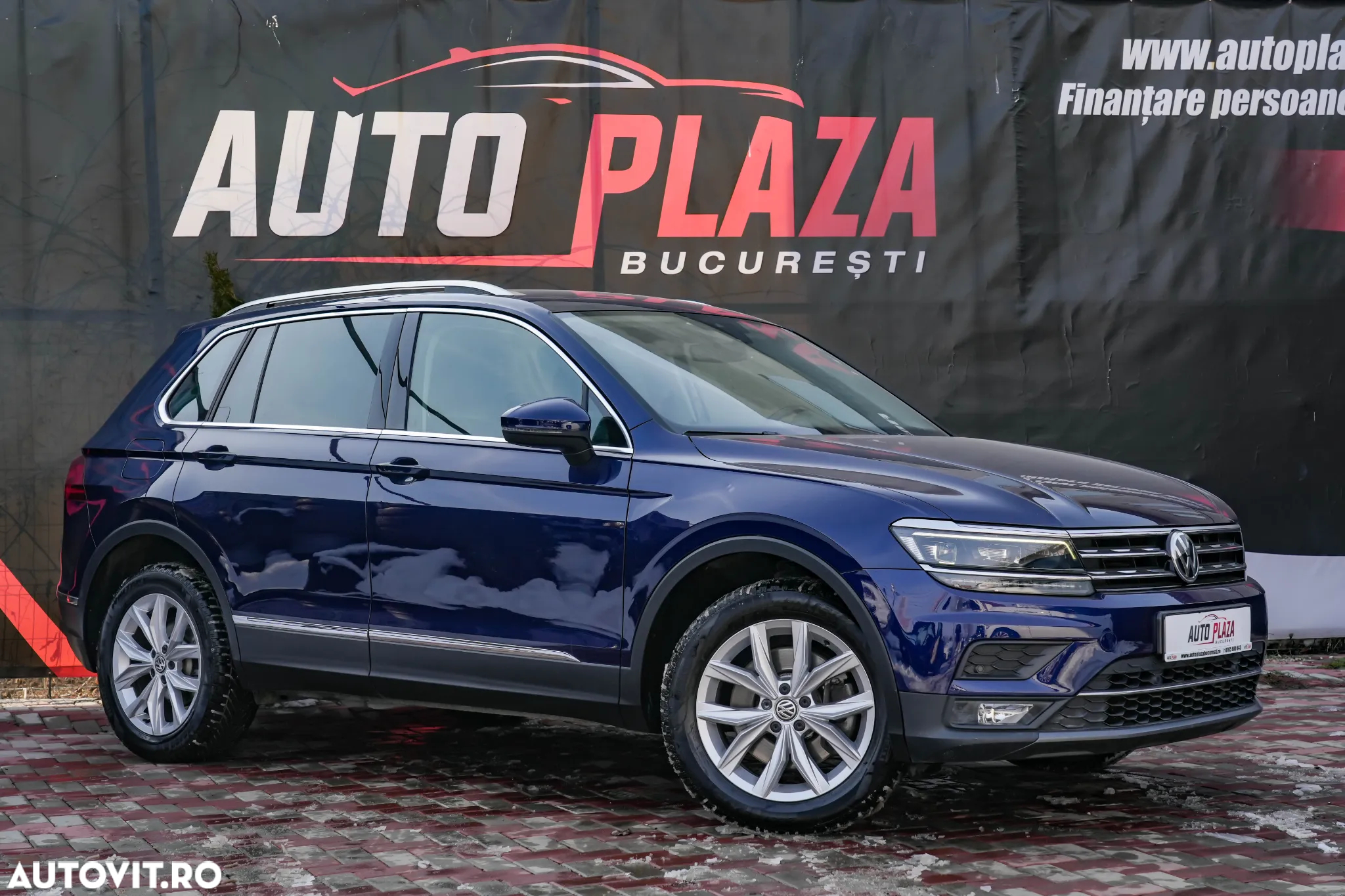 Volkswagen Tiguan 2.0 TDI 4Mot DSG Highline - 4