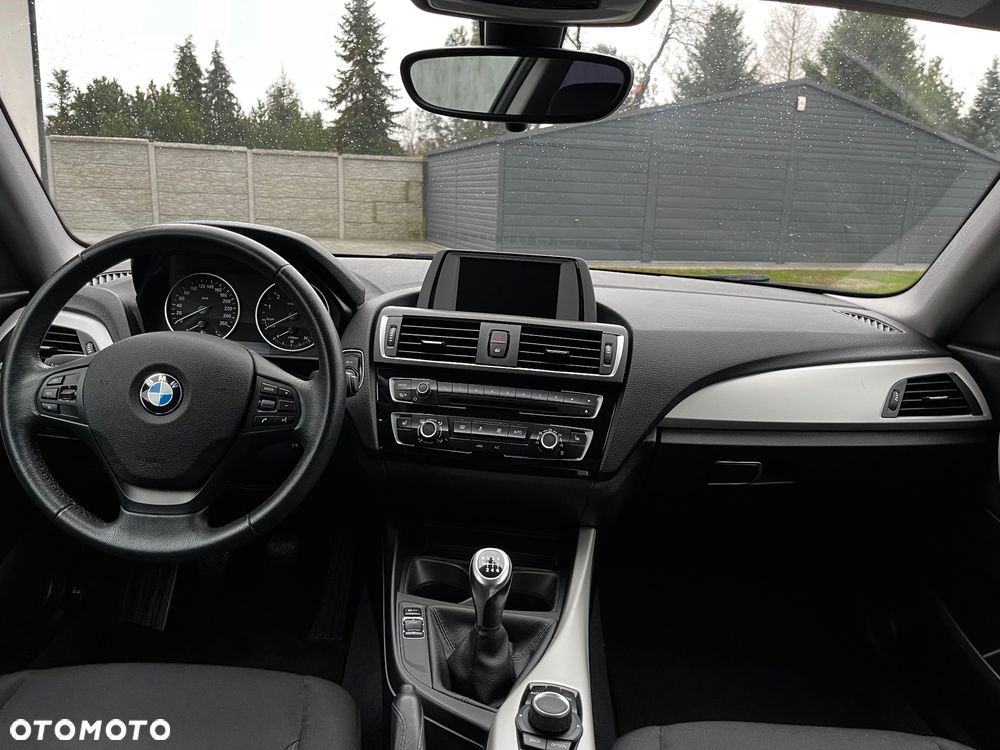 BMW Seria 1 118i Edition Metropolitan - 3