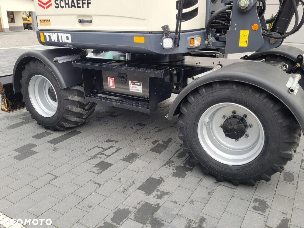 Schaeff Terex TW110 / ROTOTILT ze szczypcami / przebieg 3700h / bogate wyposażenie / - 16