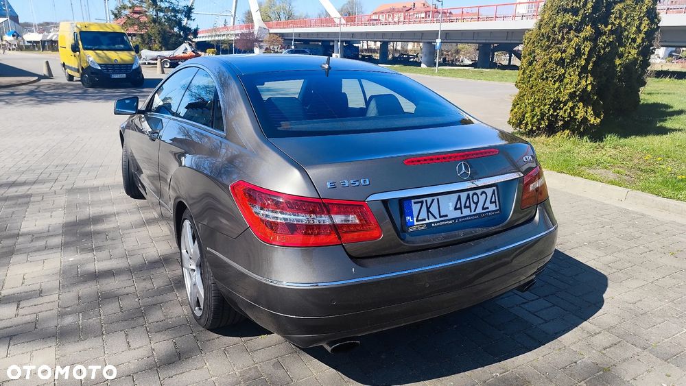 Mercedes-Benz Klasa E - 4