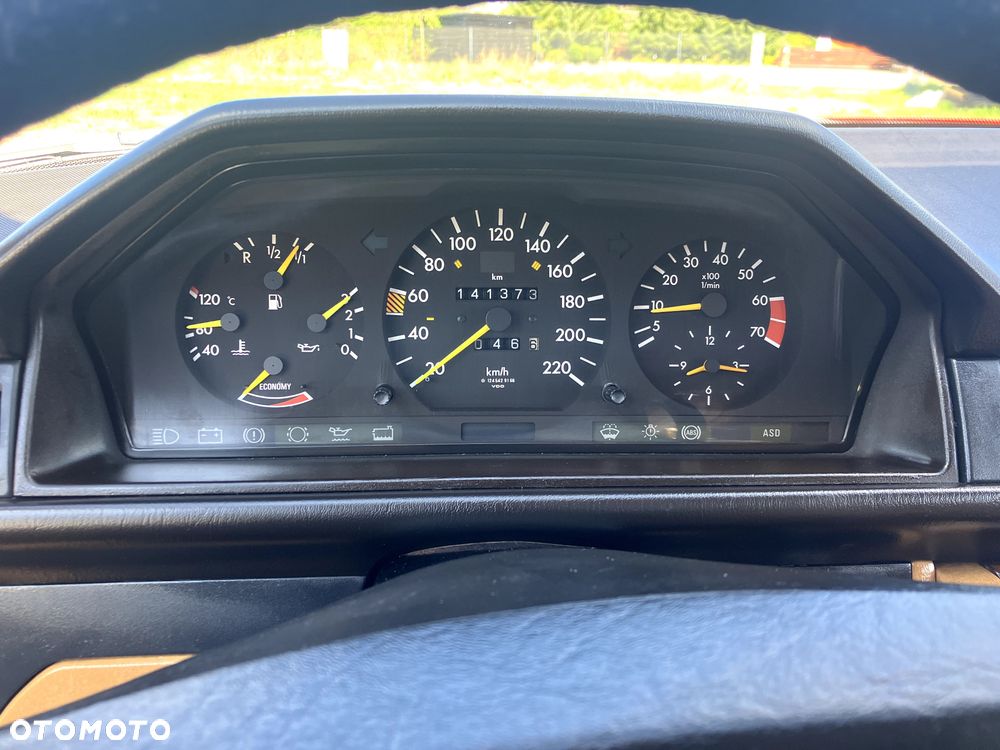 Mercedes-Benz W124 (1984-1993) - 8