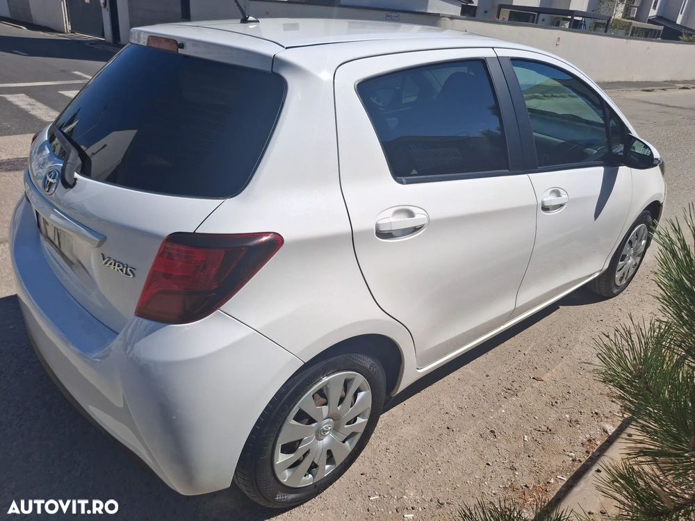 Toyota Yaris 1.3 VVT-i Luna - 9