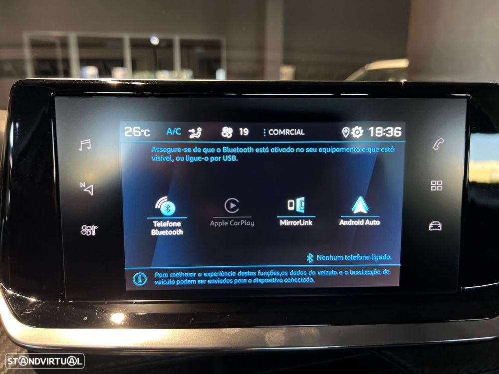 Peugeot 2008 1.2 Allure - 22
