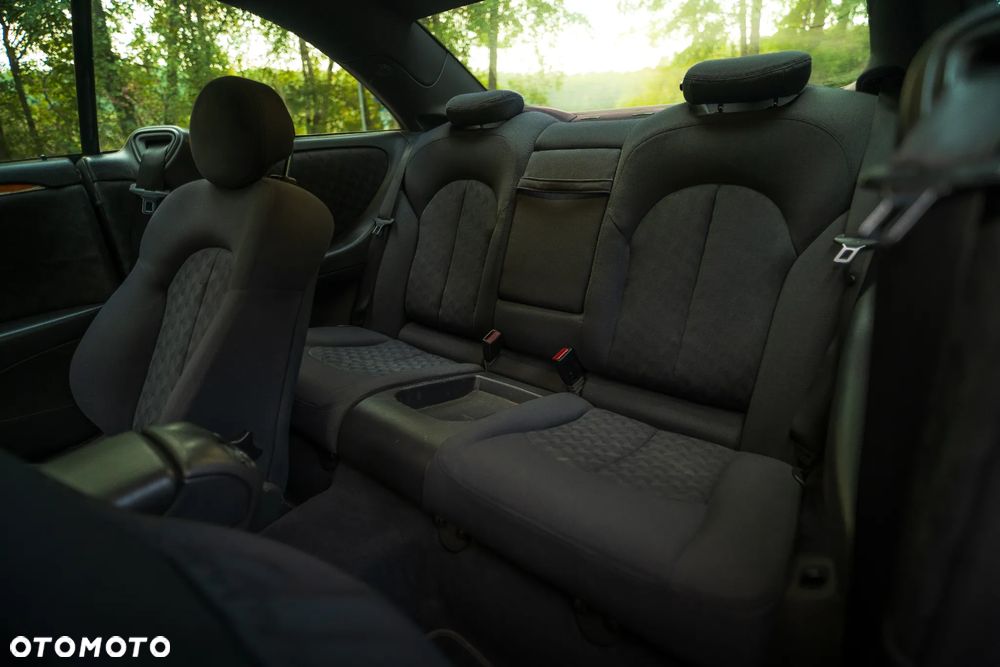 Mercedes-Benz CLK 240 Elegance - 29