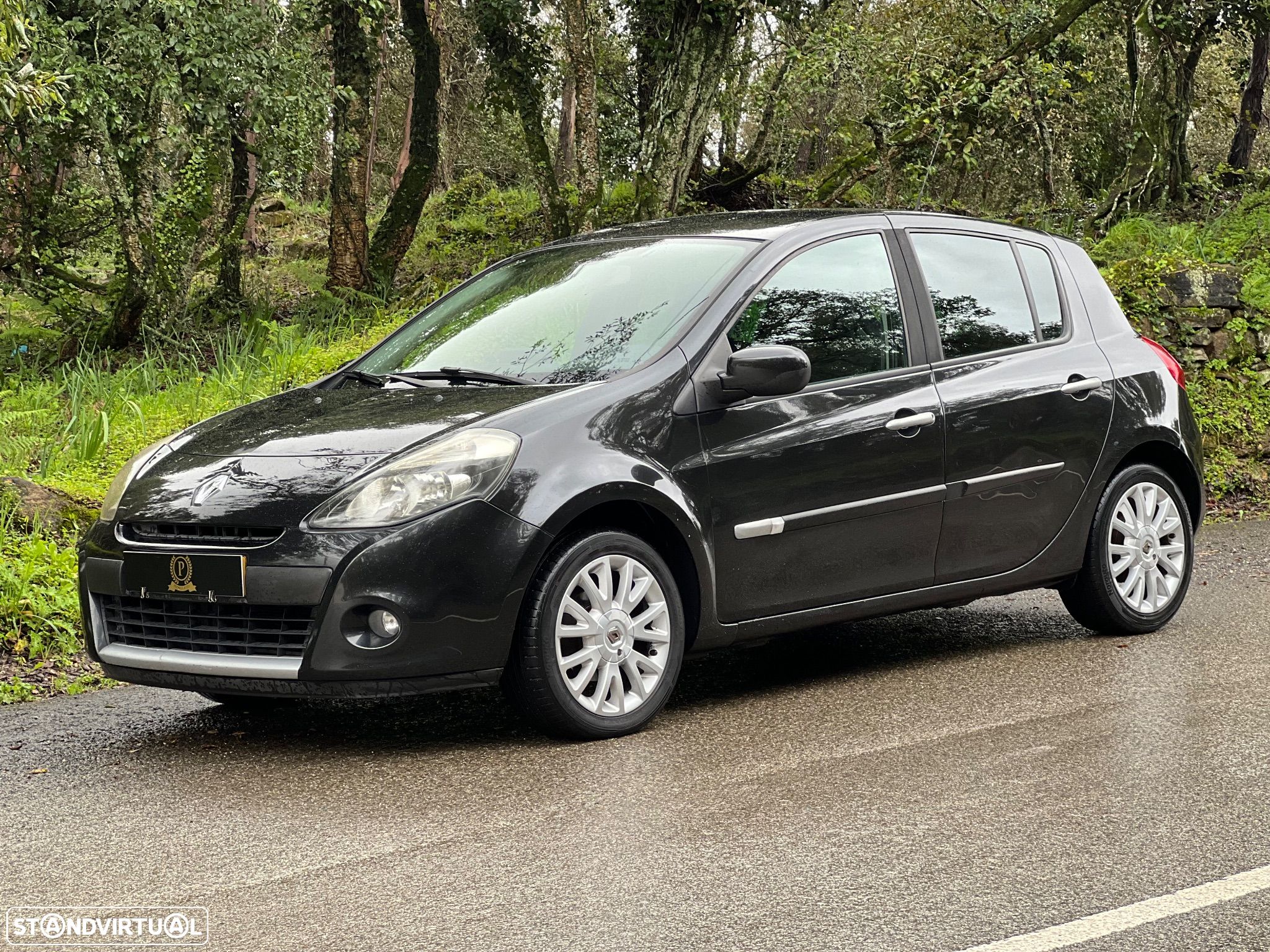 Renault Clio 1.2 16V Dynamique Sport Edition - 1