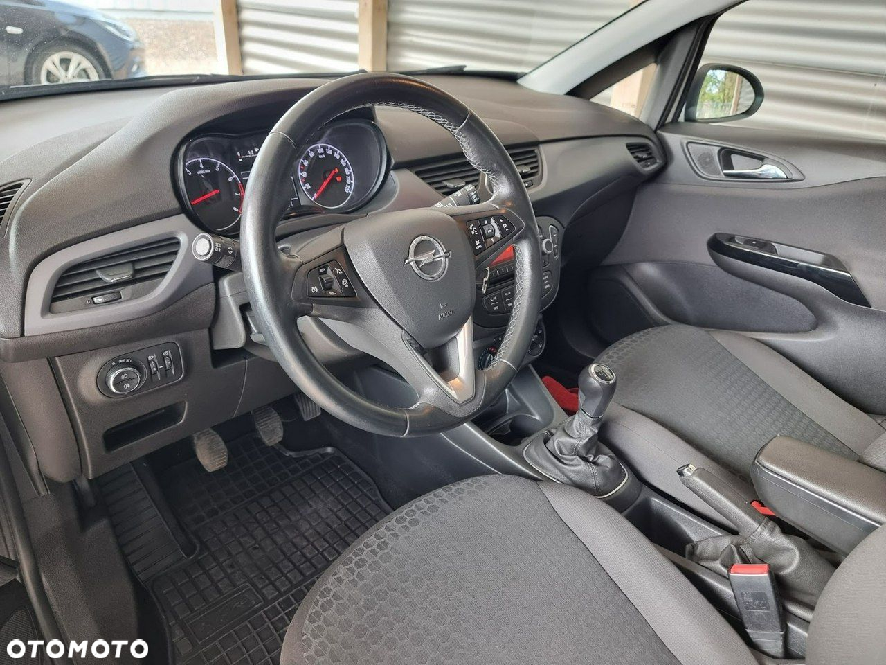 Opel Corsa - 11