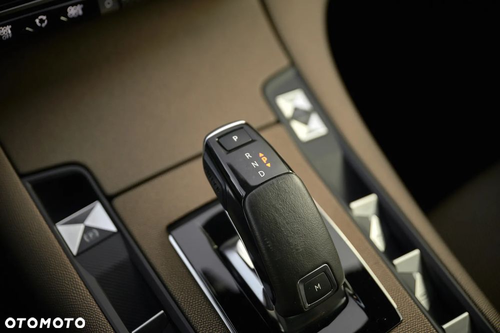 DS Automobiles DS 7 Crossback - 33