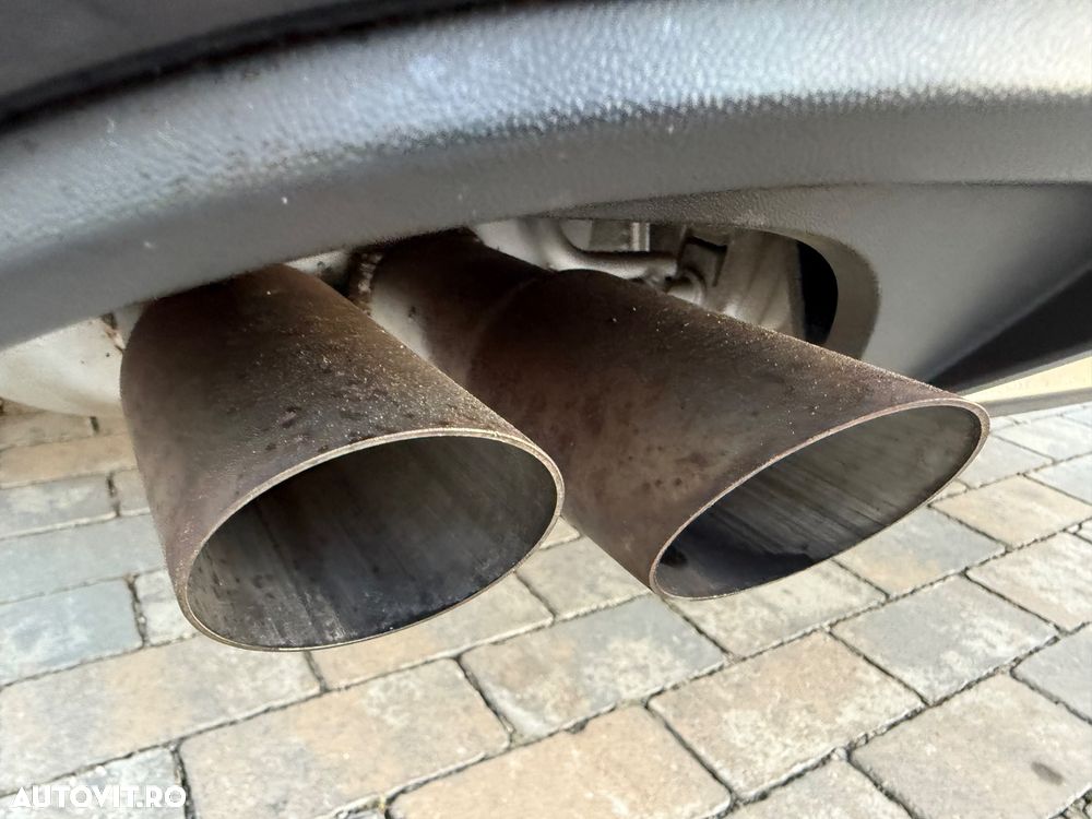 Volkswagen Golf 2.0 TDI DPF BMT DSG Comfortline - 23