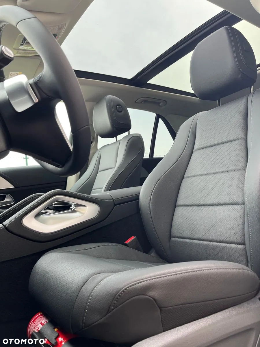 Mercedes-Benz GLE 300 d 4-Matic - 13
