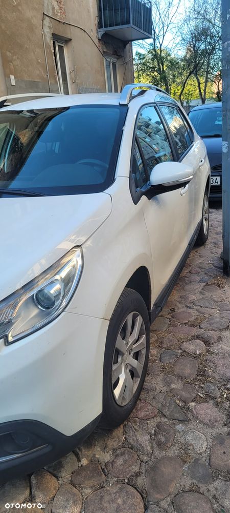 Peugeot 2008 1.2 Pure Tech Style - 5