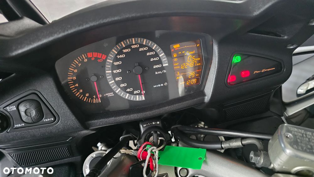 Honda ST - 15