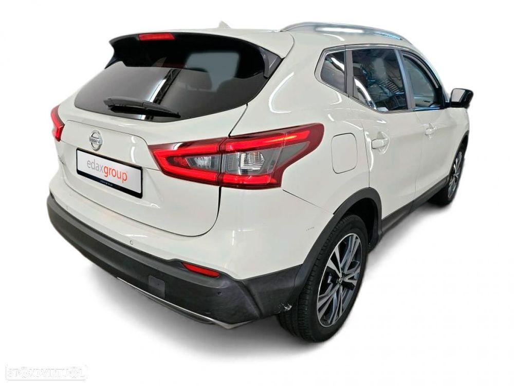Nissan Qashqai 1.2 DIG-T N-Connecta - 2